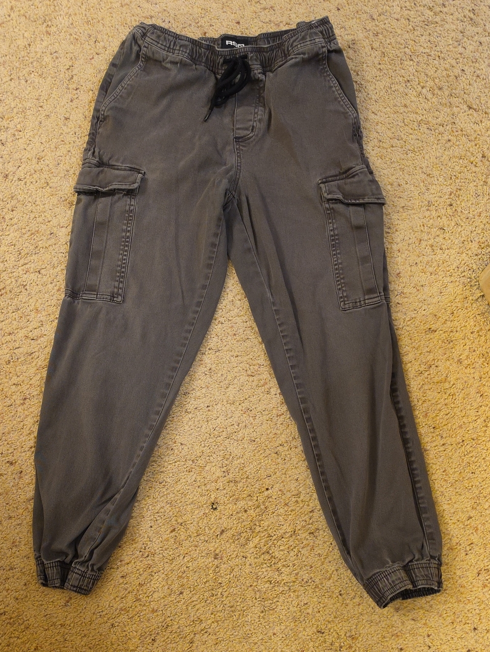 RSQ Men's Gray Cargo Jogger Pants with Drawcord